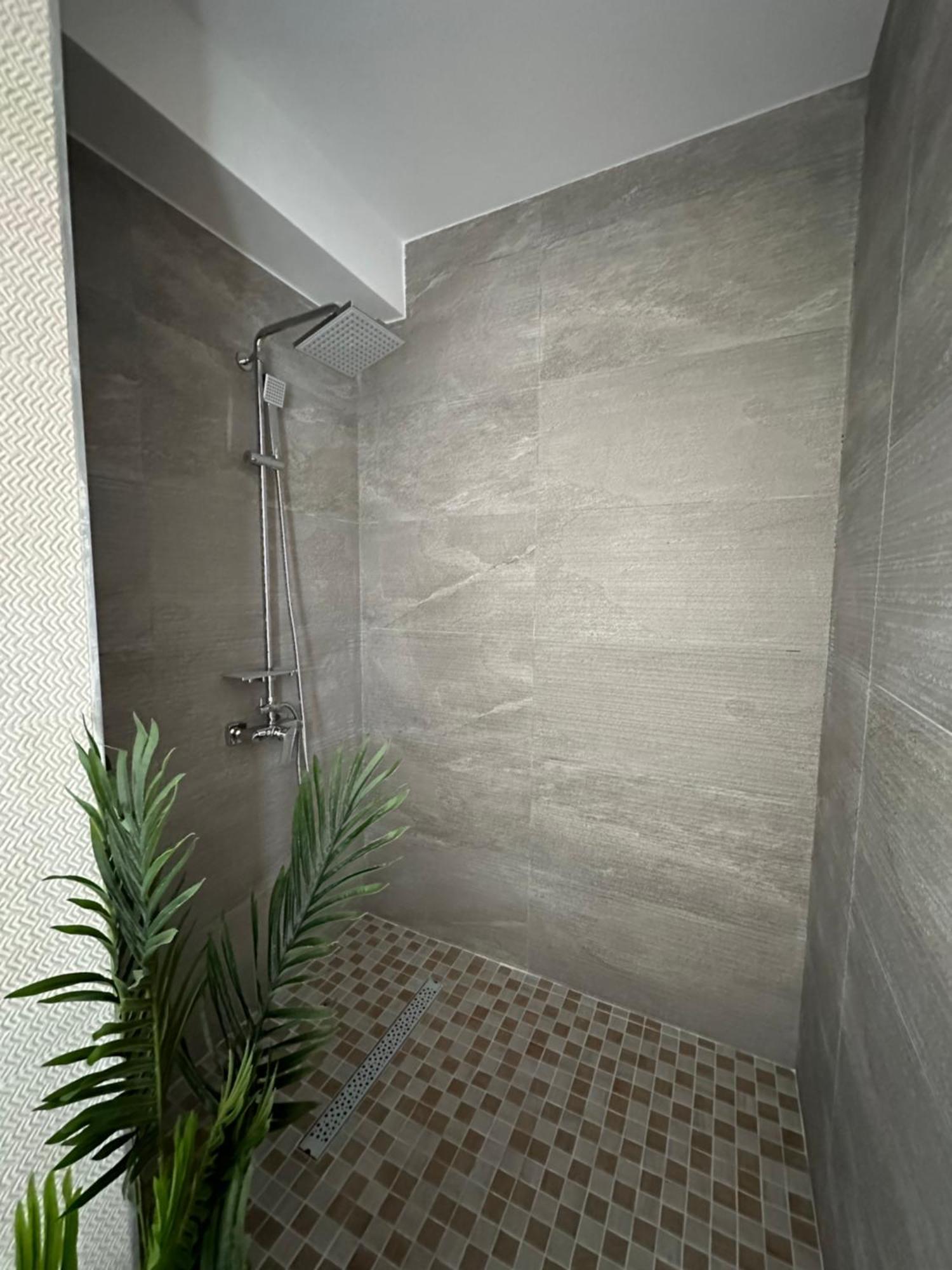 Apartamente Arinis Gura Humorului Kültér fotó